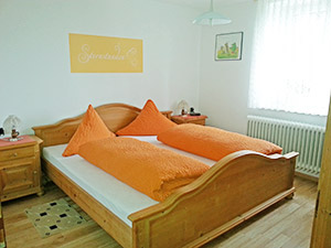 Schlafzimmer 2